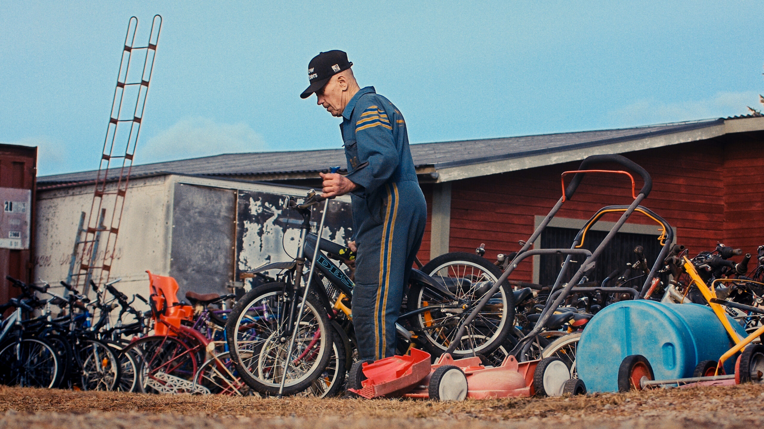 arne_cykel_ute_1.69.4_16-9